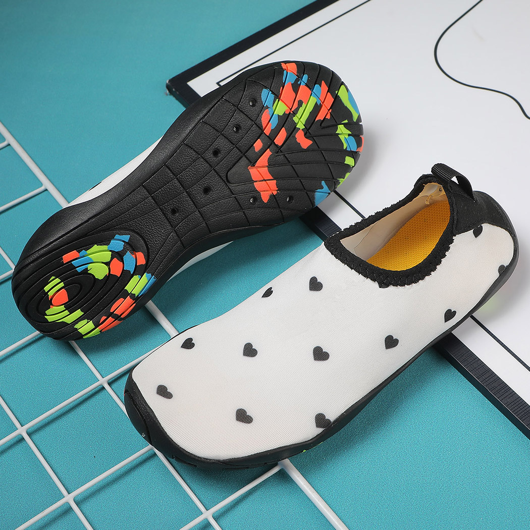 マリンシューズ