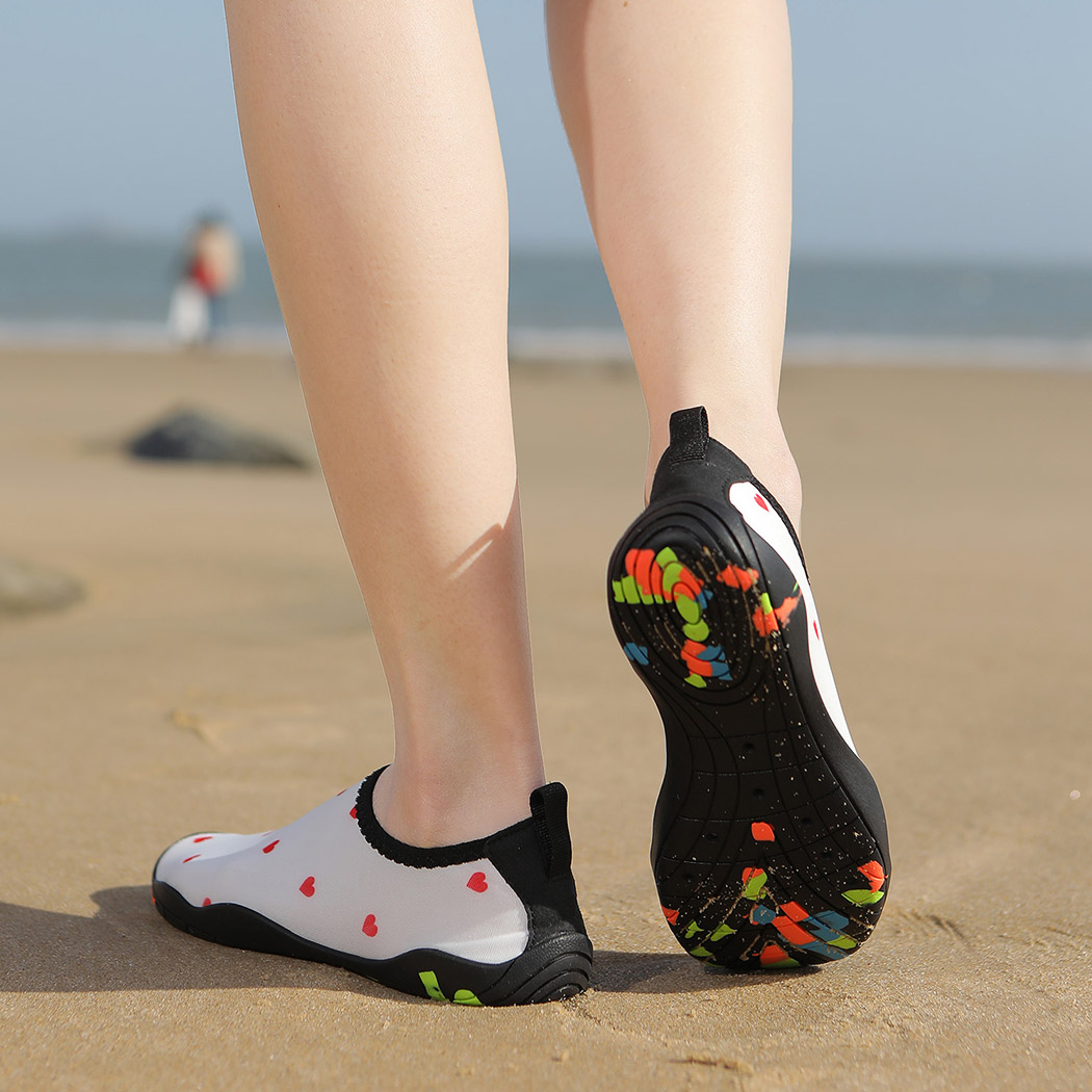 マリンシューズ