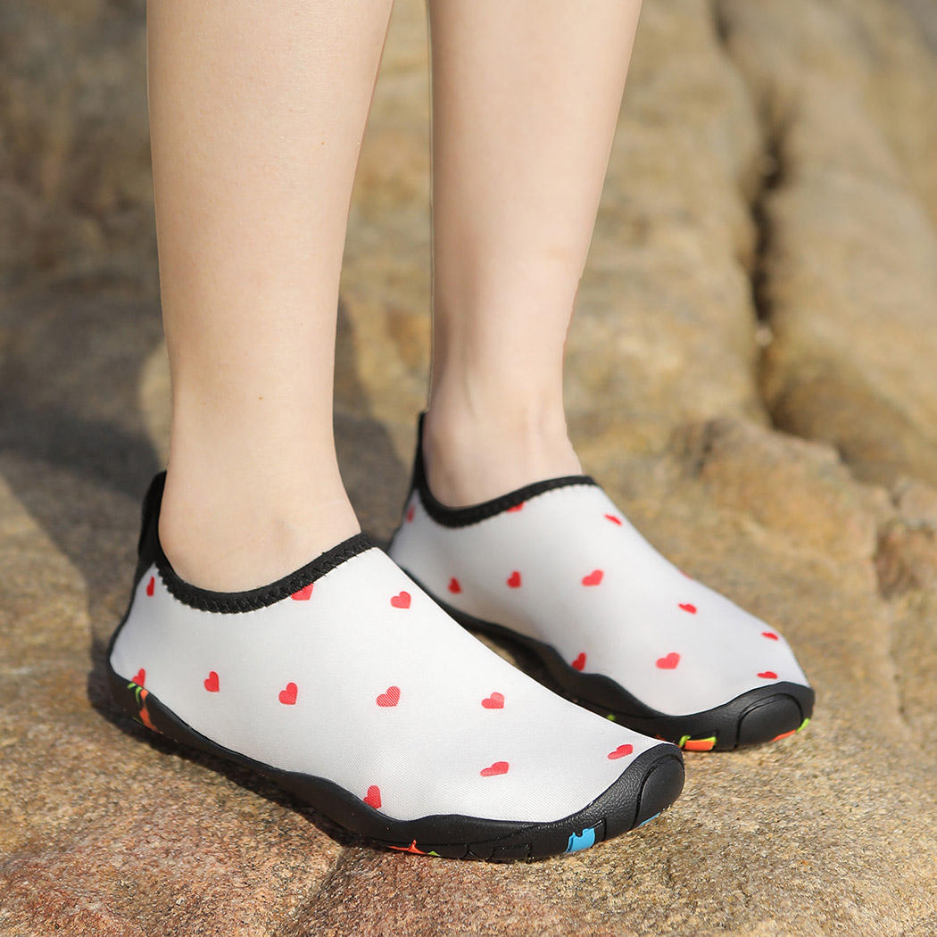 マリンシューズ