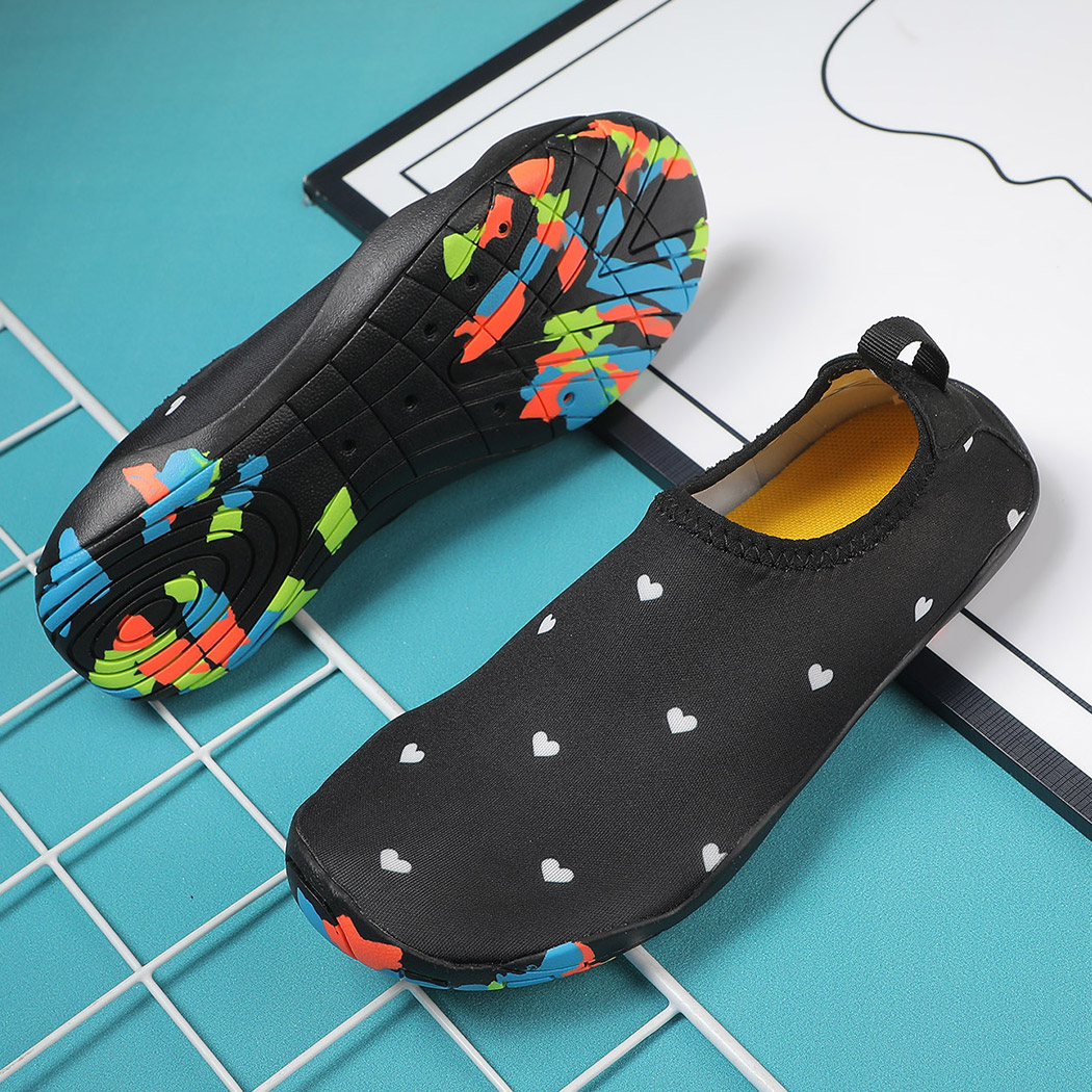 マリンシューズ