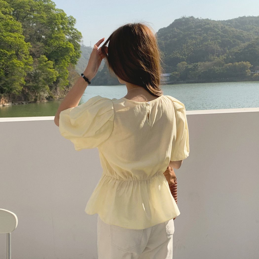 ペプラムフリル付きTシャツ - ブラック | ZARA Japan / 日本