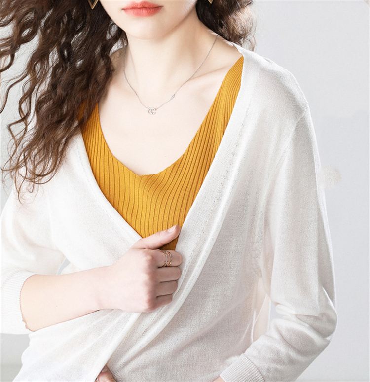 ロングカーディガン 白