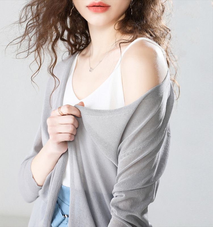 ロングカーディガン 白