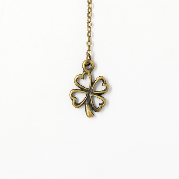 ブックマーク クローバー BKB-7812 チャーム付き オーナメント付き 栞