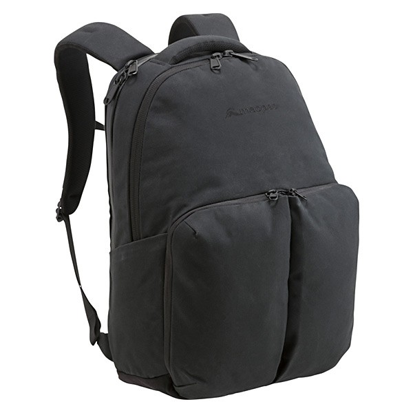 マックパック（Macpac）ラワキ Rawhaki ブラック 美品 macpac（マックパック） ラワキ デイ バックパック AZTEC素材 高耐水