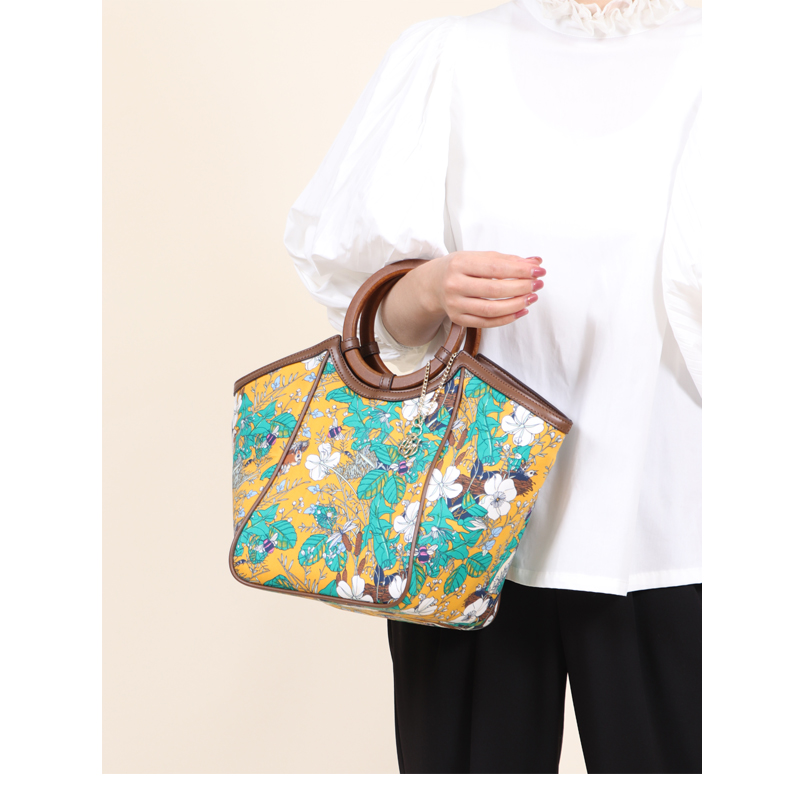 〖美品〗ペレボルサ 2Way トートバッグ ショルダーバッグ ボタニカル柄 美品〗ペレボルサ 2Way トートバッグ ショルダーバッグ