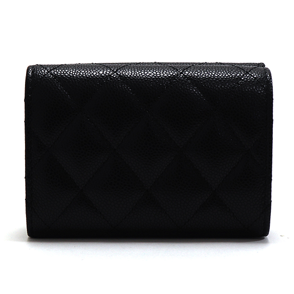 即決の場合値下げ可⭕️　CHANEL 黒 レザー 三つ折り財布　AP0230 即決の場合値下げ可⭕️ CHANEL 黒 レザー 三つ折り財布 AP0230