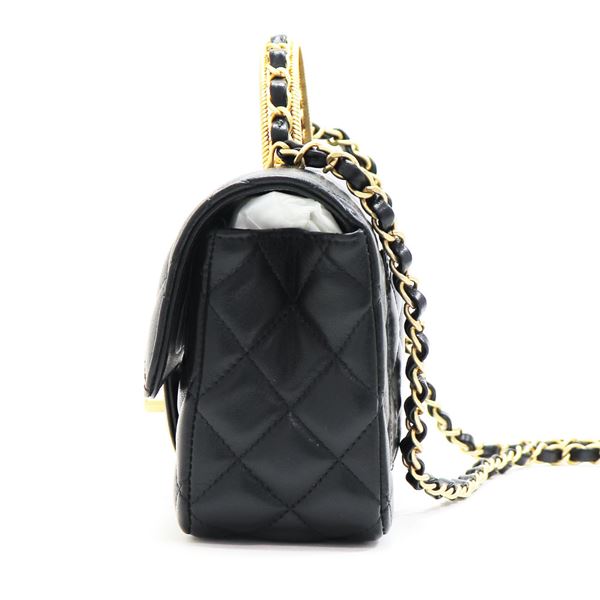 CHANEL ブラックレザー パーティーバッグ CHANEL ブラックレザー パーティーバッグ CHANEL ブラックレザー