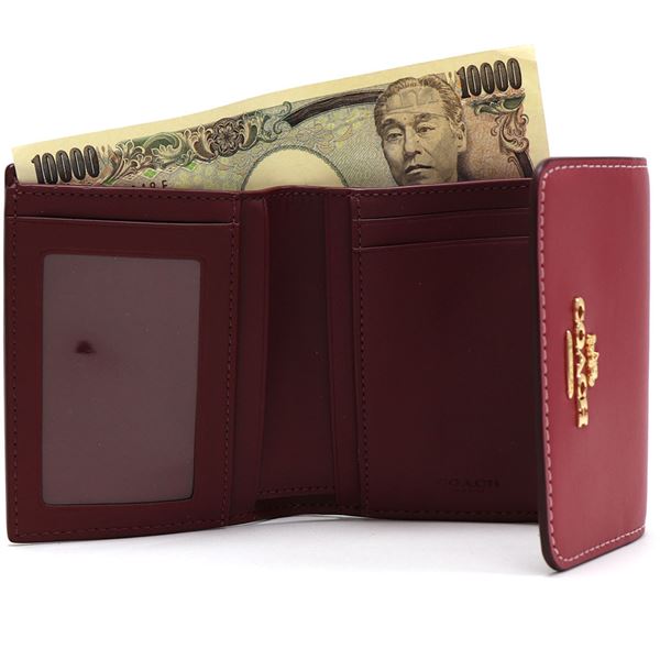 coach三つ折り財布。 COACH（コーチ） 三つ折り財布 レディース COACH Wallet スモール
