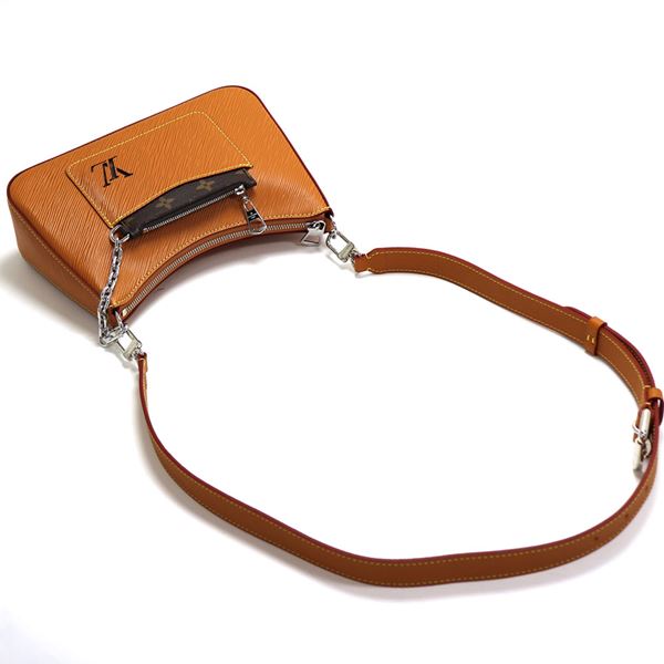マ*ロ様 【美品】 Louis Vuitton ルイヴィトン レザー ショルダー m80794_5.jpg