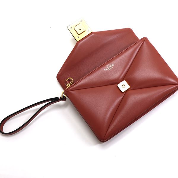 【希少】ヴァレンティノ　りぼんクラッチバッグ VALENTINO（ヴァレンティノ） クラッチバッグ レディース ブラウン