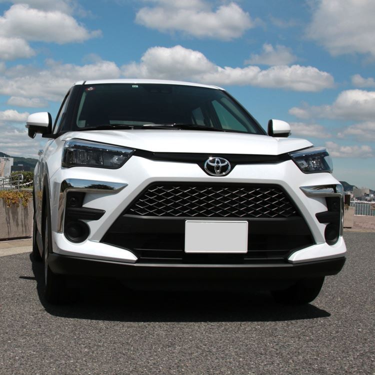 安心発送】 トヨタ 新型 ライズ 200系 フロントフォグ ランプ ガーニッシュ ベゼル カバー RAIZE カスタム クロームメッキ パーツ エアロ 2P ライズ RAIZE フロント フォグランプカバー ガーニッシュ 左右2個セット