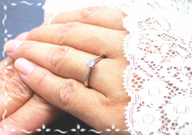 ダイヤモンド リング プラチナ900 0.3ct Dカラー VS2〜VS1 Very