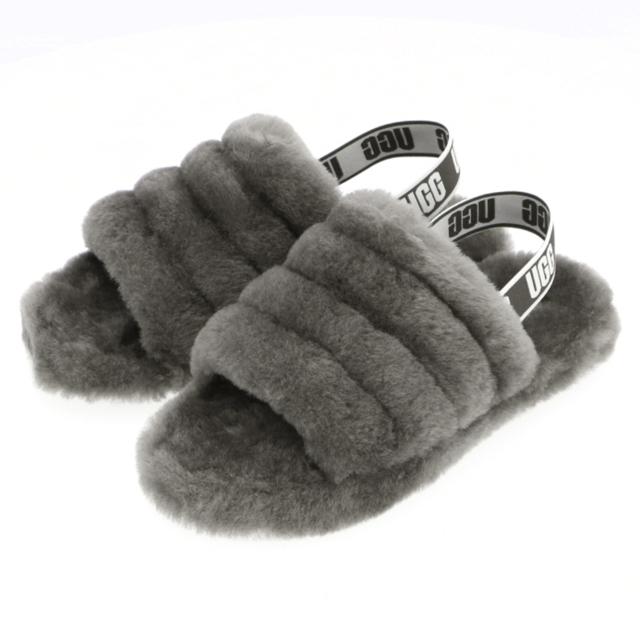 【UGG】フラッフイヤースライド　ファーサンダル　W7 UGG W FLUFF YEAH SLIDE BLACK アグ ウィメンズ フラッフ イヤー