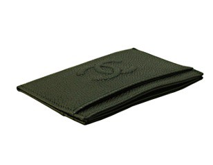 Chanel シャネル ブラック クラシック カード/パスポート ケース 美品+