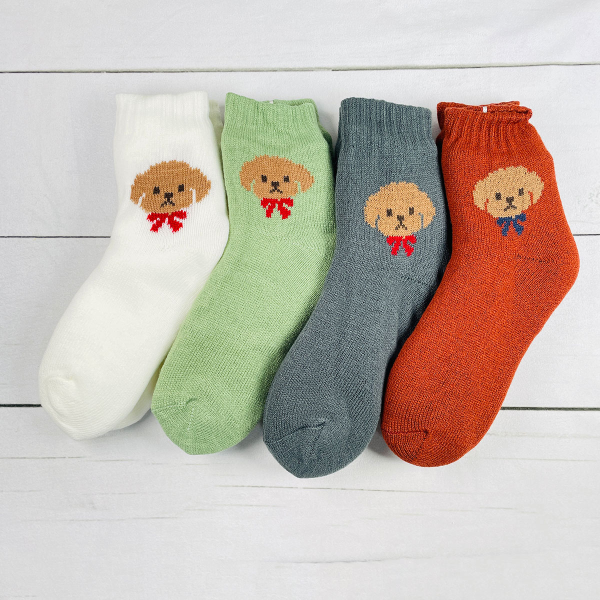 靴下詰め合わせ　tomo ツイン トイプードルワンポイント 裏ボアソックス 23-25cm WGS034