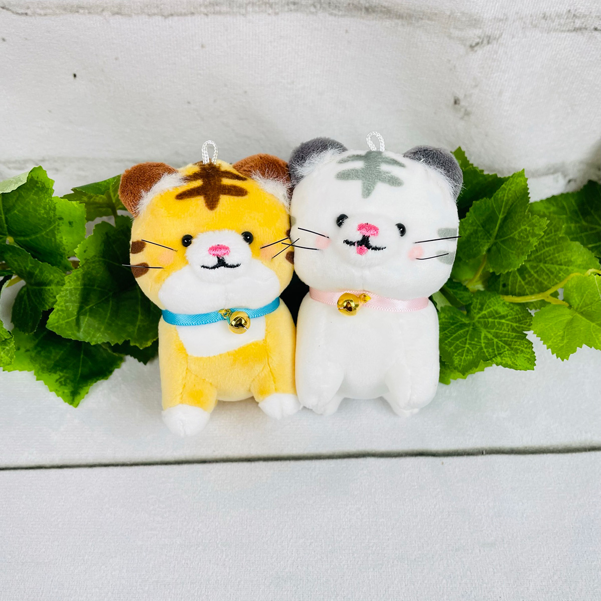 CRUX（クラックス） ニコぬい ペアキーホルダー トラ : モフタス