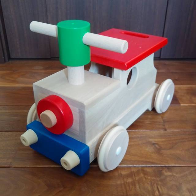 森のカラフルロコ