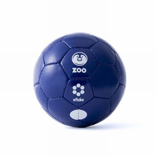 ペンギン柄のミニサッカーボール