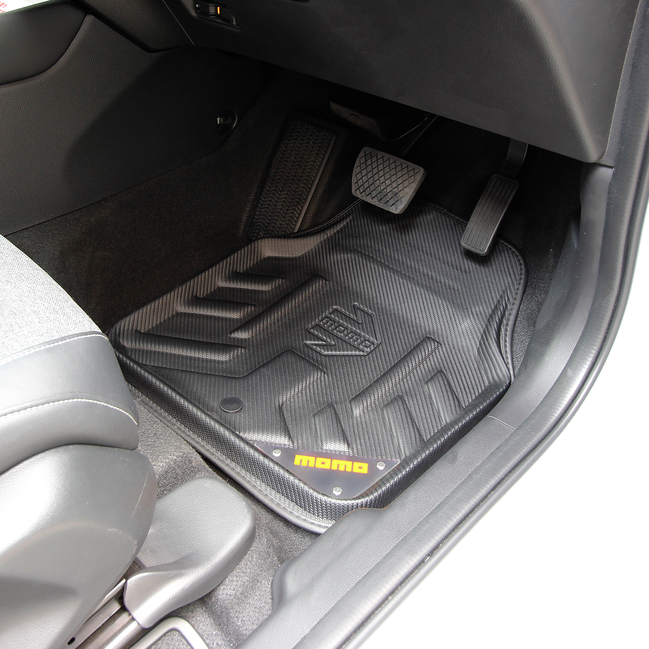 MOMO（モモ） DRIVE ドライブ フロアマット フリーサイズ トレイマット