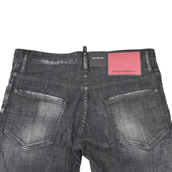 DSQUARED2（ディースクエアード） EASY BLACK WASH SEXY TWIST JEAN