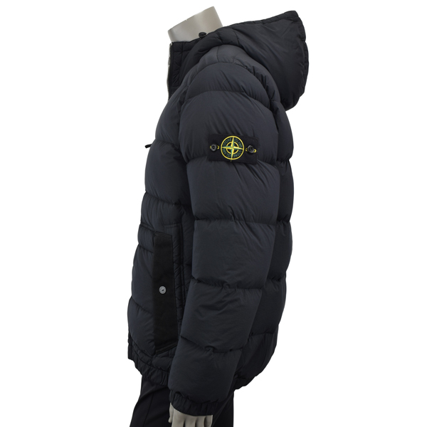 STONE ISLAND（ストーン アイランド） SEAMLESS TUNNEL NYLON DOWN-TC
