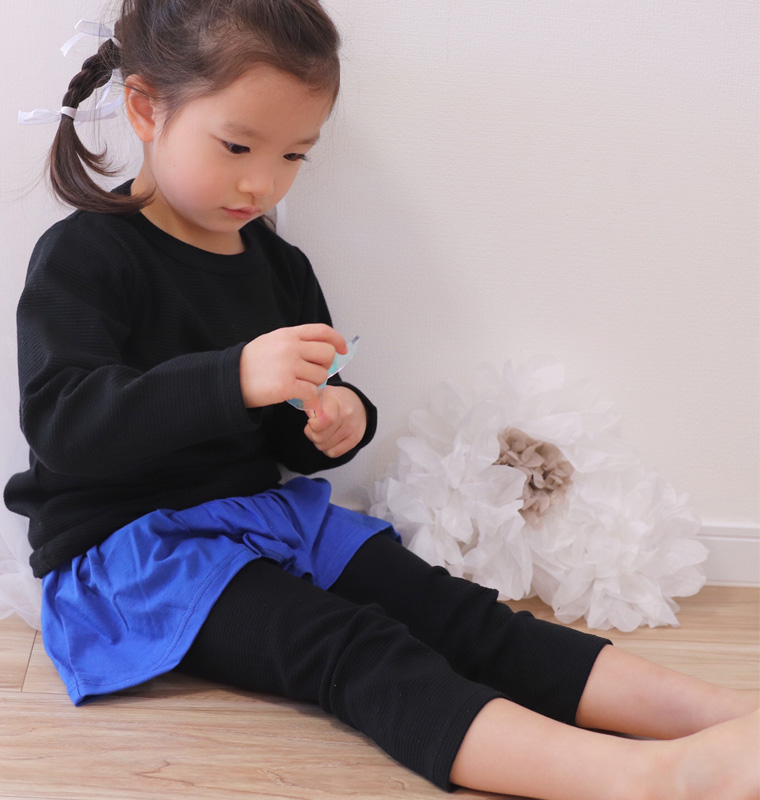 キッズ 子供服 7分丈スカッツ 無地 シンプル 夏 伸縮性 (110cm