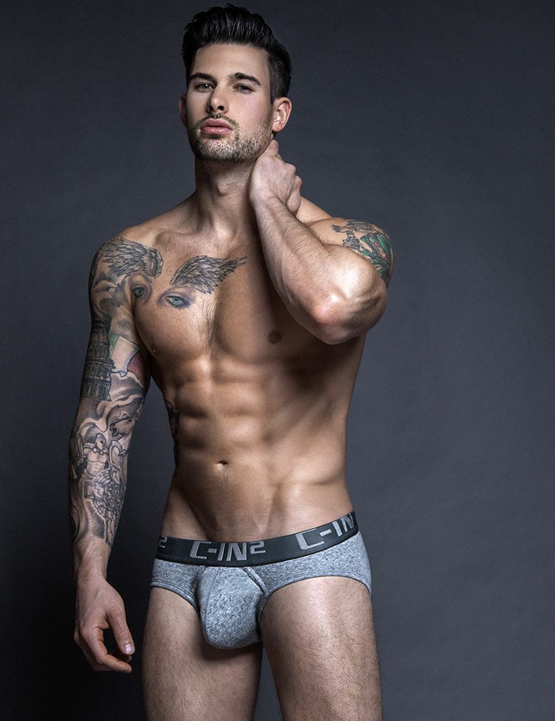 CORE ローライズブリーフのライフスタイル