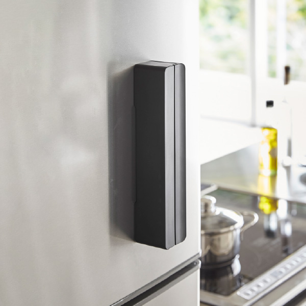 tower ラップケース おしゃれ マグネット付き 15cm対応 ラップ入れ