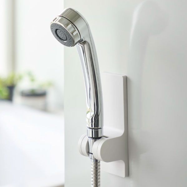 tower シャワーホルダー 強力 収納 壁掛け シャワーラック お風呂