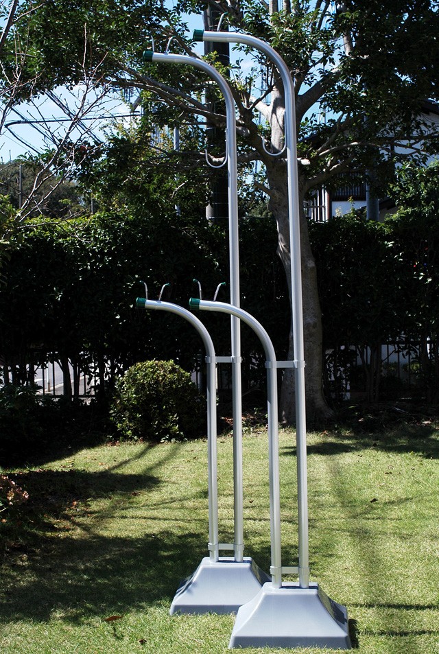 激安 洗濯台 屋外 省スペース コンクリベース 物干し台 プラスチックカバー付き Esf Long 物干し台 物干しスタンド おしゃれ ベランダ 庭 潮風に強い 錆びない 物干し竿 ロープ キャップの色を選んでください レッドパープル Mail Amazingdraft Pt