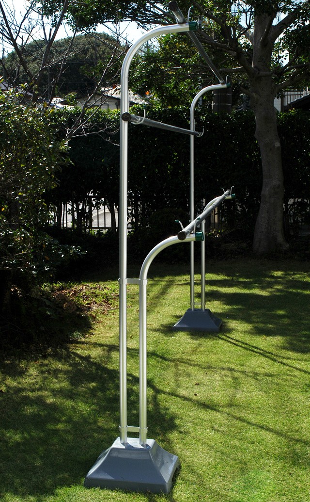 激安 洗濯台 屋外 省スペース コンクリベース 物干し台 プラスチックカバー付き Esf Long 物干し台 物干しスタンド おしゃれ ベランダ 庭 潮風に強い 錆びない 物干し竿 ロープ キャップの色を選んでください レッドパープル Mail Amazingdraft Pt