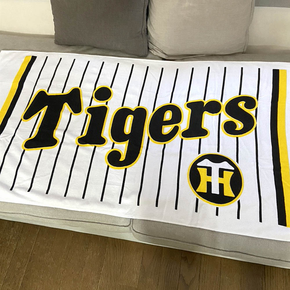 阪神タイガース柔らかな寝心地 全身を包み込む枕＋阪神タイガース丸タオル 低反発まくら - 阪神タイガース公式オンラインショップ T-SHOP