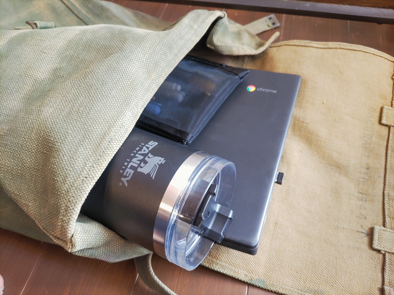 英軍ショルダーバッグ wip_22021411_2.jpg