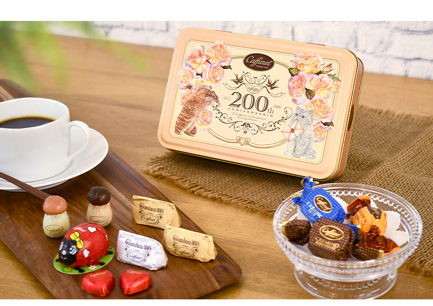 期間限定 カファレル ローズキャット缶 チョコレート ジャンドゥーヤ