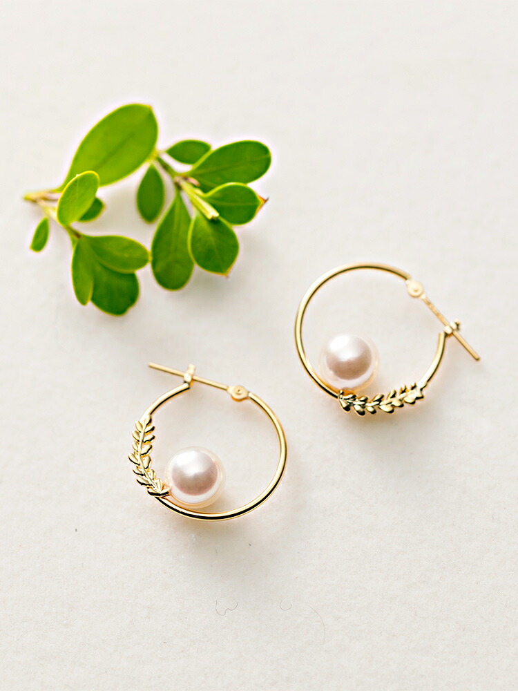 ムーンレーベル 公式] パール ピアス フープ Petit Leaf K18