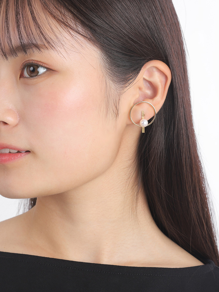 Elizabeth パールイヤリング ムーンレーベル 公式] パール イヤリング Queen K18 レディース 18金