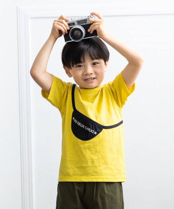 子供服 男の子 Tシャツ 子ども服 こども服 キッズ服 半袖 普段着 通学着 ブランド ロゴ ポシェット風 モチーフ イエロー チャコールグレー  アンドゥーカージョ