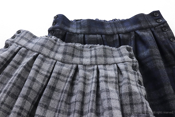 イナ ina 脇ボタンアウトポケットチェックスカート 255103 フレアスカート ロング丈 日本製 レディース イナ ina 脇ボタンアウトポケットチェックスカート 255103 フレア