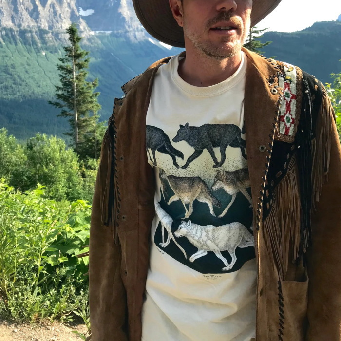 リバティーグラフィックス LIBERTY GRAPHICS プリント半袖Tシャツ Walking Wolves 298 メンズ レディース 2025春夏 /返品・交換不可/SALE セール | LIBERTY GRAPHICS | 03