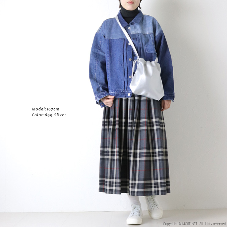 ANVOCOEUR（アンヴォクール） エコレザー巾着バッグ AC25406