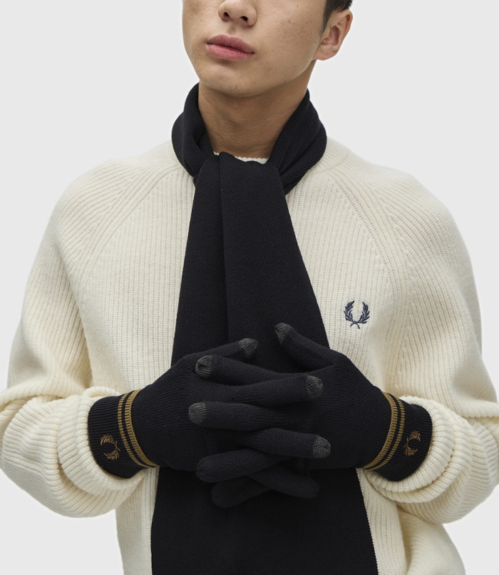 FRED PERRY（フレッドペリー） ティップラインメリノウールグローブ