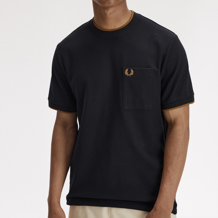 FRED PERRY（フレッドペリー） ポケットディテールピケTシャツ M2395