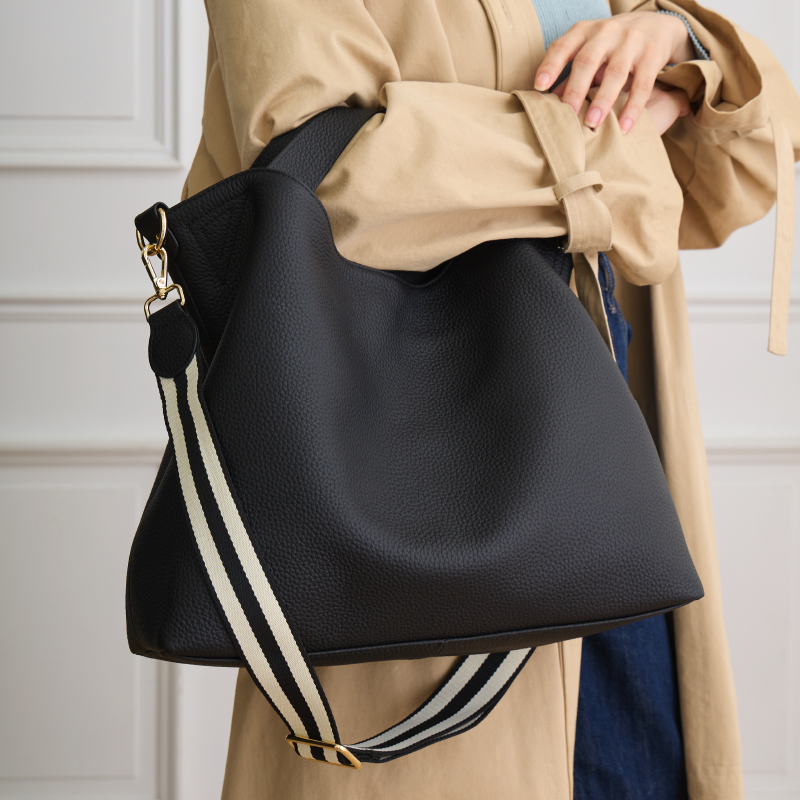 トートバッグ レディース A4 本革 ショルダーバッグ 大きめ 通勤バッグ 通勤 ななめ掛け 大容量 30代 40代 50代 ラシエム | LASIEM | 01