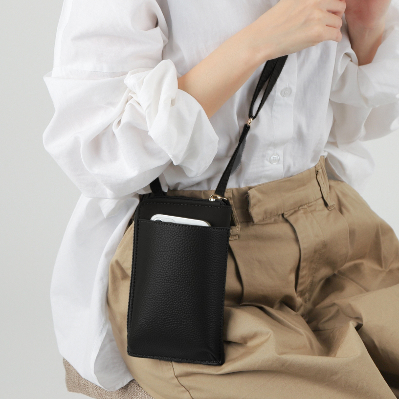 スマホショルダー レディース 軽量 ナイロン 財布 ブランド スマホポーチ スマホポシェット ラシエム爆買 | LASIEM | 24