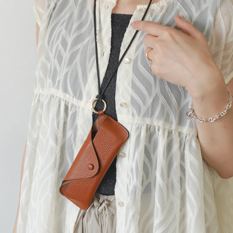 ＼1/3までクーポンで20％off／メガネケース 本革 ストラップ付き サングラス 老眼鏡 眼鏡ケース 使いやすい 30代 40代 50代 ラシエム |  | 03