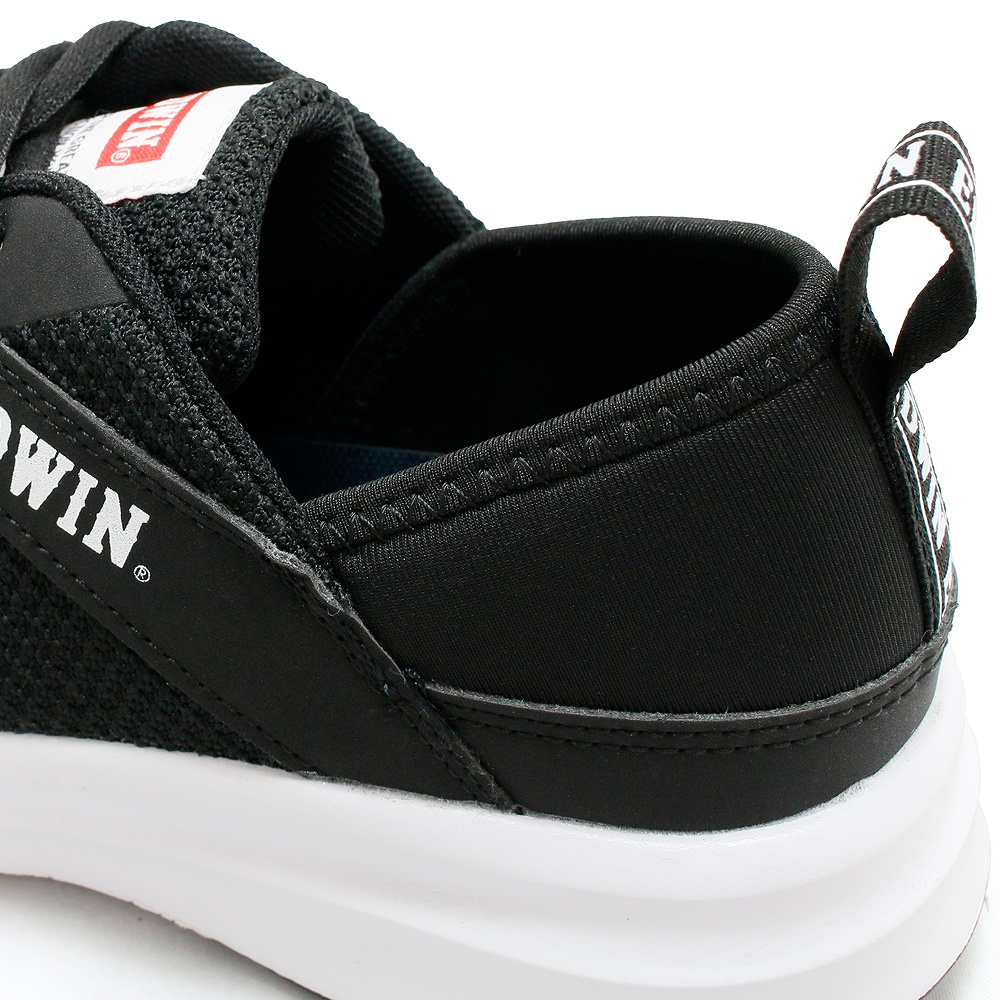 安全靴 樹脂先芯 軽量 キックバック