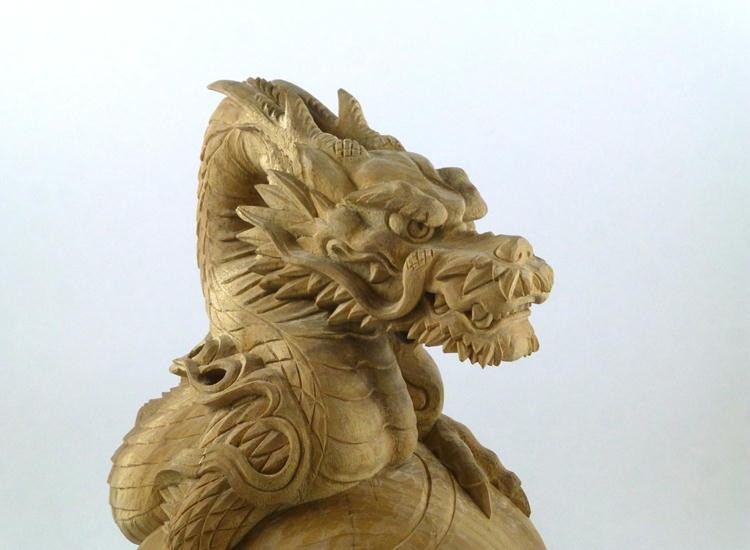 置物   竜  天然木彫り  工芸品 極細工 美術品 風水 Amazon.co.jp: 木彫り 龍の置物 風水 高級天然ツゲ木彫り 招福