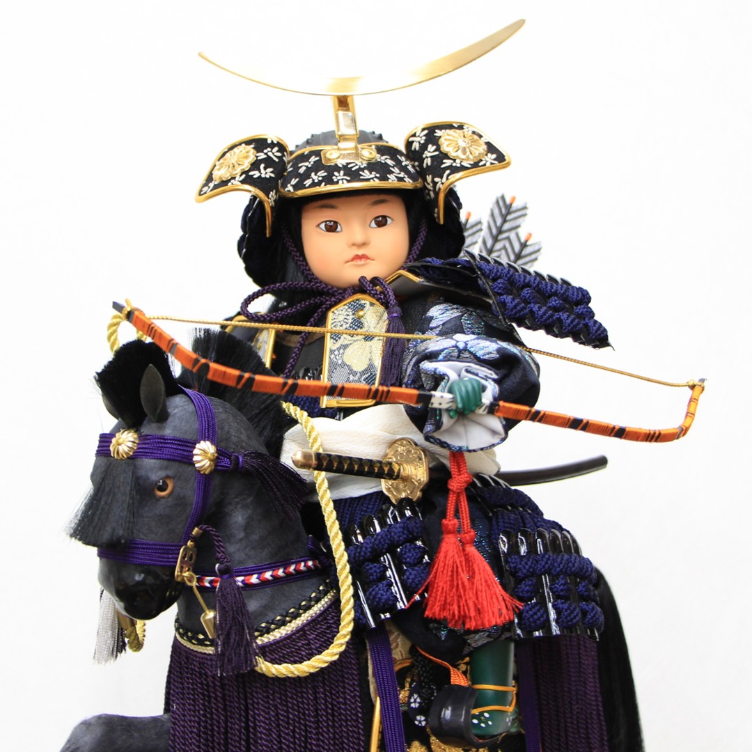 五月人形 3号 伊達政宗公馬乗り大将 黒毛 奉書馬 武将ガラスケース