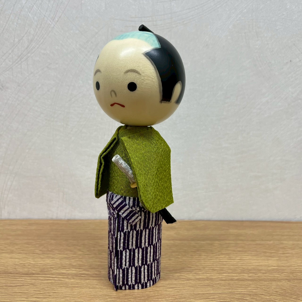 衣裳こけし若侍 日本のお土産に大人気 日本製 木製 民芸品 伝統工芸品